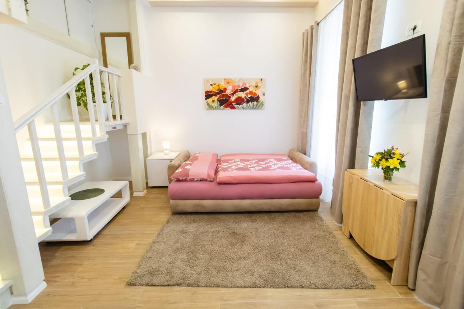 Bonne Chance Studio Apartment, Zagreb Center, Top Location Buitenkant foto