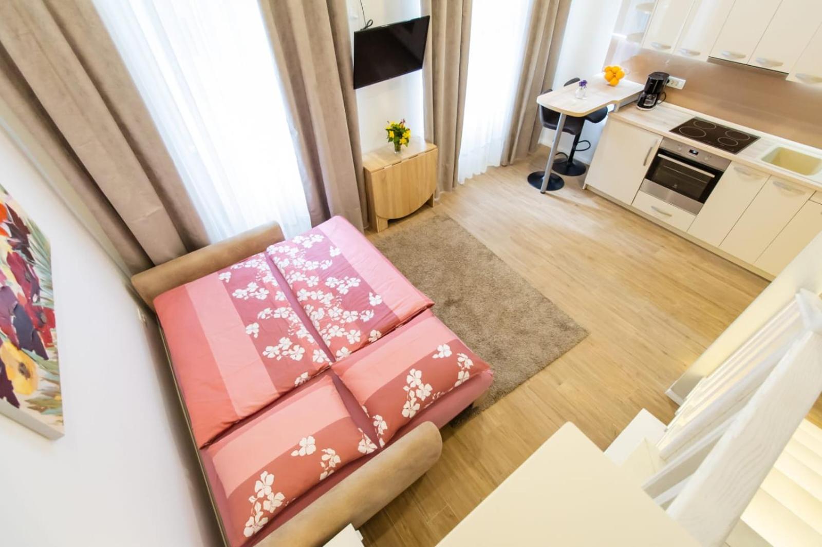 Bonne Chance Studio Apartment, Zagreb Center, Top Location Buitenkant foto